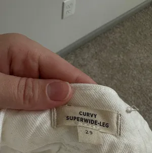 Madewell Curvy Super Wide-Leg Jeans thumbnail 5