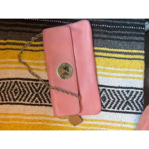 Kate Spade Pink Pebbled Leather Clutch Bag Gold‎ Chain Pyramid Stud Turnlock thumbnail 5