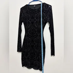 Windsor women’s Size S Black Velvet Burnout Bodycon Dress Long Sleeve(E38)✨ thumbnail 5