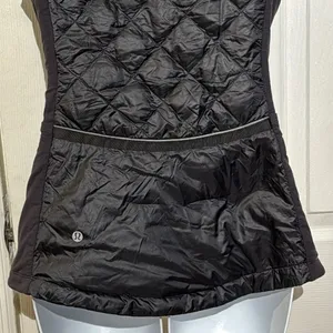 Lululemon Down For A Run Vest Black Slim-fit Goose Down 800 fill size‎ 4 thumbnail 7