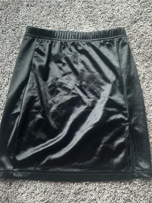 Black Satin A thumbnail 1