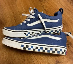 Vans Sneakers thumbnail 1