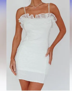 Selfie Leslie White Bodycon Mini Dress Sleeveless Flutter thumbnail 4