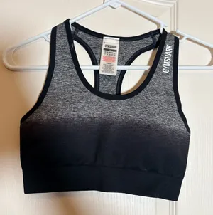 Gymshark Ombre Racerback Sports Bra Black Gray Size Small thumbnail 1