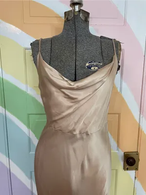 Park and Fifth Belmont Cowl Neck Satin Maxi Slip Dress Champagne Gold Sz M 🧡🎀 thumbnail 6