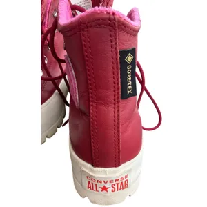 Converse Chuck Taylor All Star RED LUGG Gore-Tex Leather 5.5 WomensD thumbnail 6