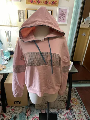 Work out pull over thumbnail 3