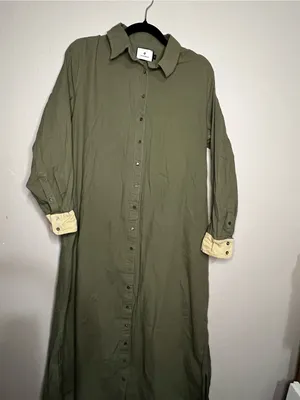 Tuckernuck Army Green Shiver Side‎ Slits Cotton Button Down Preppy MIDI Dress thumbnail 2
