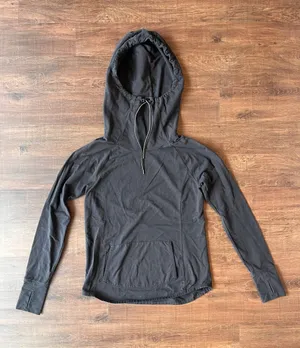 Athleta Black Pullover Hoodie Women’s Size S Regular Long Sleeve Pockets thumbnail 1