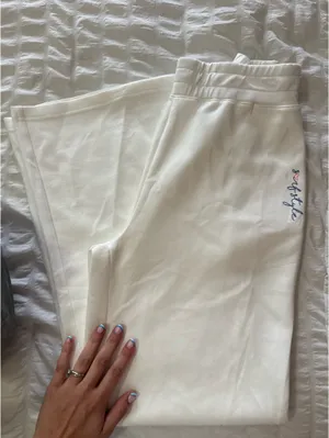 Surf Style White Sweatpants Women’s thumbnail 1