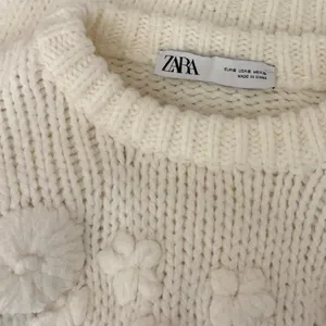 ZARA White Floral Embroidered Puff Sleeve Knit Sweater Blogger Favorite Small thumbnail 10