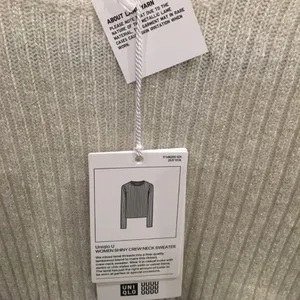 NWT Uniqlo U Women Shiny Crew Neck Sweater size M thumbnail 3
