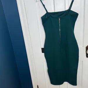 Lulus Paulina Forest Green Bodycon Midi Dress New with Tag W1942 Sz M thumbnail 9