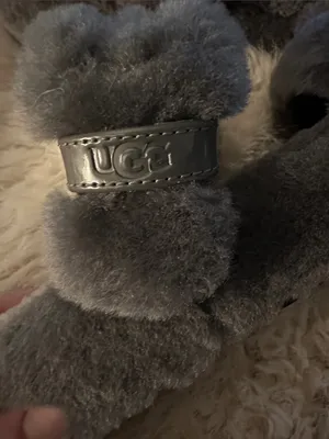 UGG yeah slipper Gray Double-Strap Shearling Slide Sandals thumbnail 5