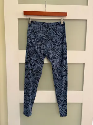 Aerie Hi-Rise Real Me Xtra 7/8 Blue Camoflauge Leggings Size Medium thumbnail 1