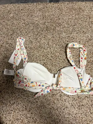 NWT Dippin Daisys Bikini Top thumbnail 4