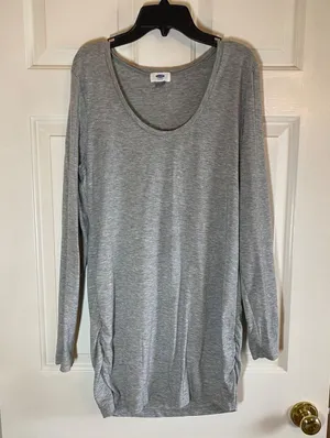 Old Navy Maternity Shirt thumbnail 1
