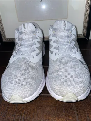 Nike Quest 3 Women’s Running Shoes Sneakers Size 8.5 Platinum / Metallic Silver thumbnail 5