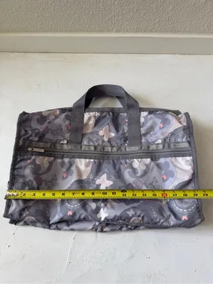 LeSportsac Large Weekender Duffel Bag Grey Pink Floral Butterfly thumbnail 10