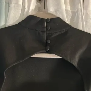 NY & Co Size M Black Cutout Back Blouse thumbnail 6