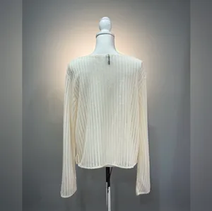 Cream H&M Ribbed Knit Sweater Size M EUC thumbnail 2