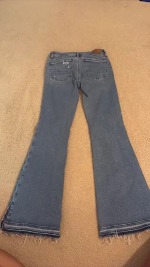 American Eagle Jeans thumbnail 2