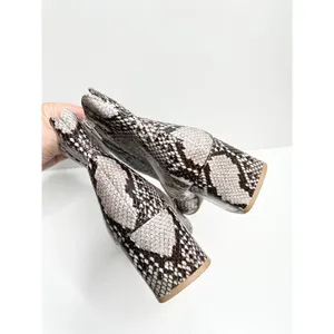 Chinese Laundry Snakeskin Print Block Heel‎ Ankle Boots Grey Black Size 6 thumbnail 7