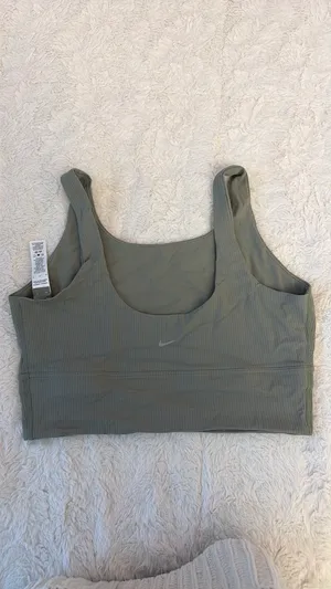 nike sports bra thumbnail 3