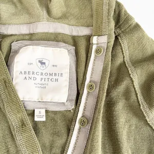 Abercrombie & Fitch Women Olive Green Y2K Bella Swan Waffle Knit Henley Hoodie S thumbnail 6