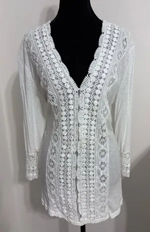 Saks Fifth Avenue women’s white crochet tunic size Large romantic cottagecore thumbnail 1