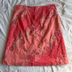 Exact change vintage pink floral skirt thumbnail 2