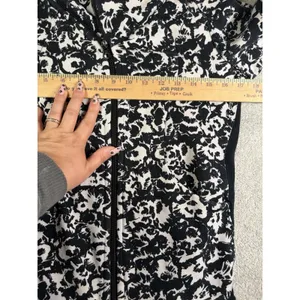 Lululemon Jacket Womens 6 Black White Floral Cozy Cuddle Up Full Zip ** thumbnail 10
