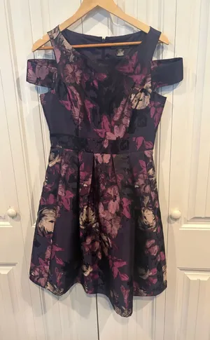 Jessica Howard‎ Purple Floral Cold Shoulder Dress Size 6 thumbnail 1