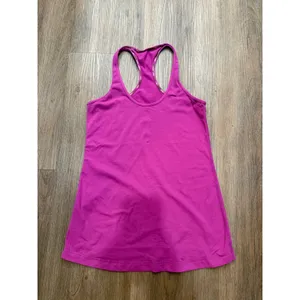Lululemon Womens Magenta‎ Purple Racerback Yoga Tank Top Scoop Neck Size6 thumbnail 3