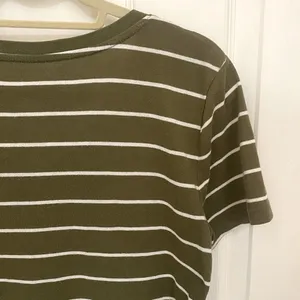 A.N.A Classic V-Neck Striped Short Sleeve Tee Shirt thumbnail 5