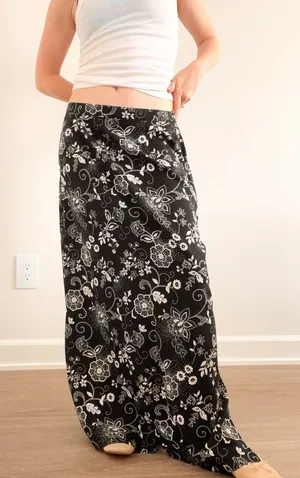 Vintage Briggs New York Black Maxi Skirt with White Floral thumbnail 1