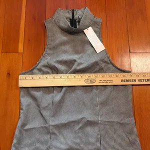 NWT Urban Outfitters Mini‎ Dress Mock Neck Sleeveless Fitted Black White Medium thumbnail 7