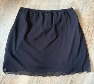 Brandy Melville‎ Black Mesh Overlay Mini Skirt Lettuce Trim Bow Detail One Size thumbnail 1