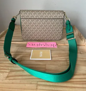 Michael Kors Purse thumbnail 2