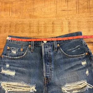 Levi's 501 Original Denim Shorts Womens 28 Distressed 2.5"‎ Festival Dark Wash thumbnail 9