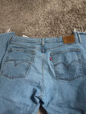 Levi’s jeans  thumbnail 3