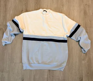 Brandy Melville Oversized Colorblock Sweatshirt Size Large thumbnail 1