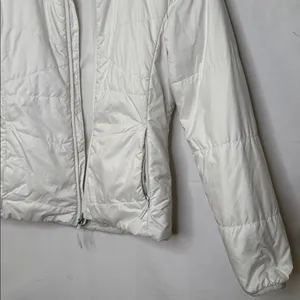 The North Face flare insulated white puffer jacket sz Small thumbnail 3