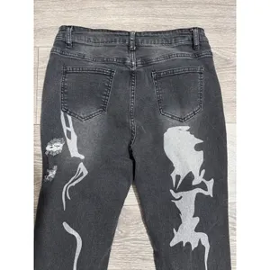 SheIn Womens Distressed Jeans Size L Graphic Print Black 28x29 High‎ Rise Straight Leg thumbnail 9