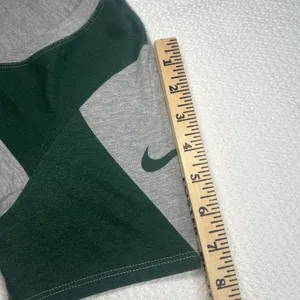 Nike Tee NFL Green Bay Packers Womens M Gray Green Short Sleeve Logo‎ Football thumbnail 9