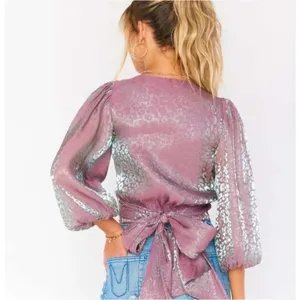 Show Me Your Mumu Joplin Wrap Blouse S Mauve Lilac Metallic Leopard Crop‎ Top thumbnail 2