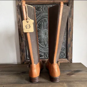 Born Campbell Equestrian Tall Riding Boots Cognac Leather 8.5 Brass Buckle Strap thumbnail 6