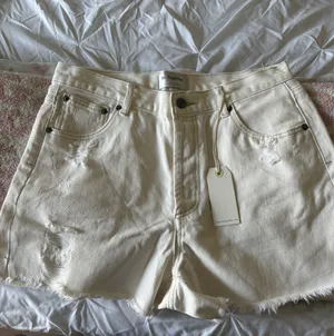 These Three Boutique White Shorts Denim thumbnail 3