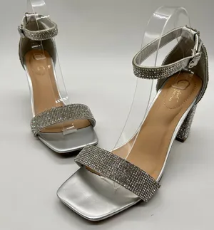 Womens Sandals 8W Wide Silver Rhinestones Open Toe Block‎ Heel C Comfort Brand thumbnail 1