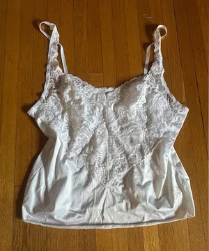 Vtg Vanity Fair Lace Front Camisole, Size 38 (modern L) thumbnail 1